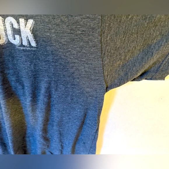 NWOT - Minnesota T-Shirt - “Gray Duck” (L) - Picture 7 of 7